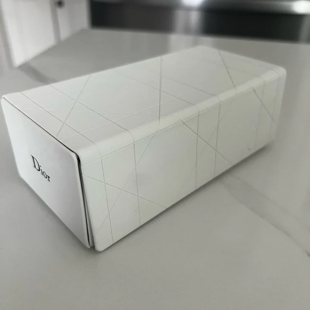 Dior Women's Glasses Case - Elegant White and Gray - Picture 3 of 4